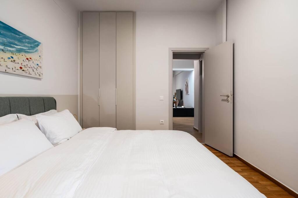 Delightful Sense 2Bd Apt In Kolonaki 7 Min To Metro Афины Экстерьер фото